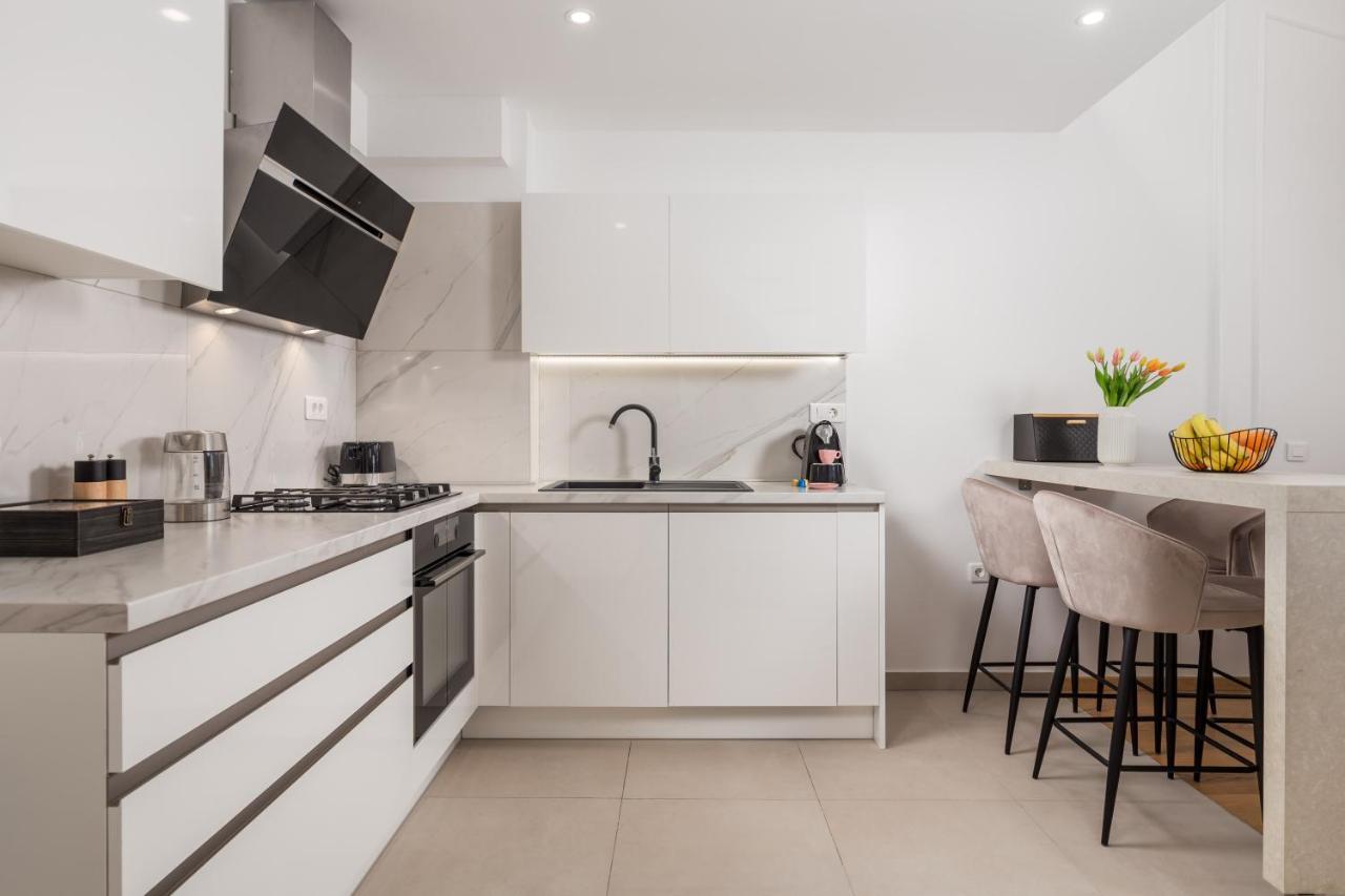 קסטב Gallery Apartment Megan2 With Parking מראה חיצוני תמונה